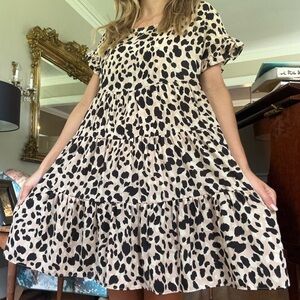 Short sleeve leopard print dress  fits a xs small medium